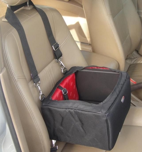 YD0402  2015 New Fashion Pet Carrier